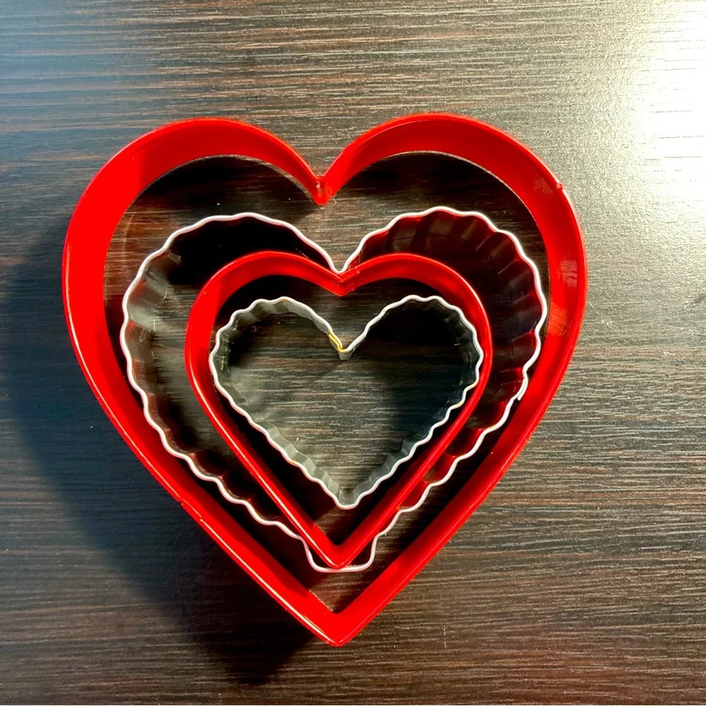 Heart-Shaped ❤️ Cookie Cutters 4-Pieces